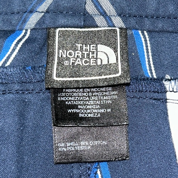 The North Face Shorts - Picture 6 of 12